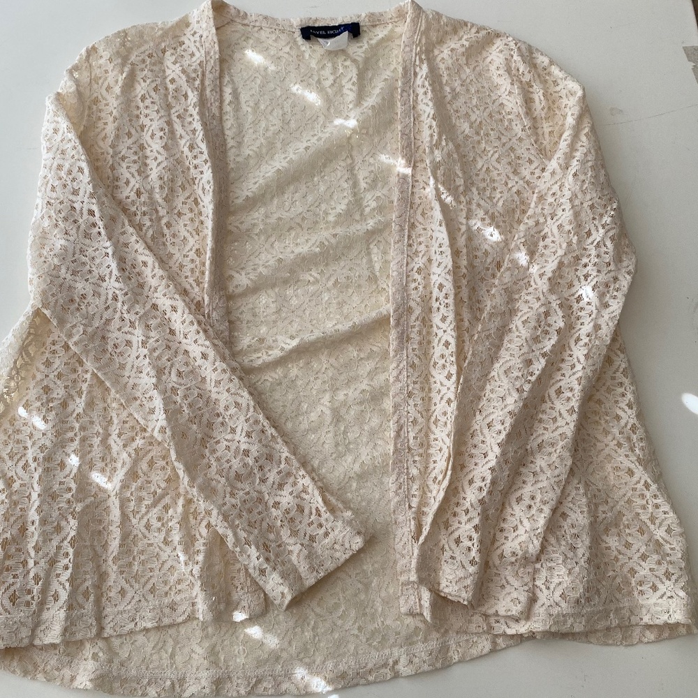 White lace cardigan